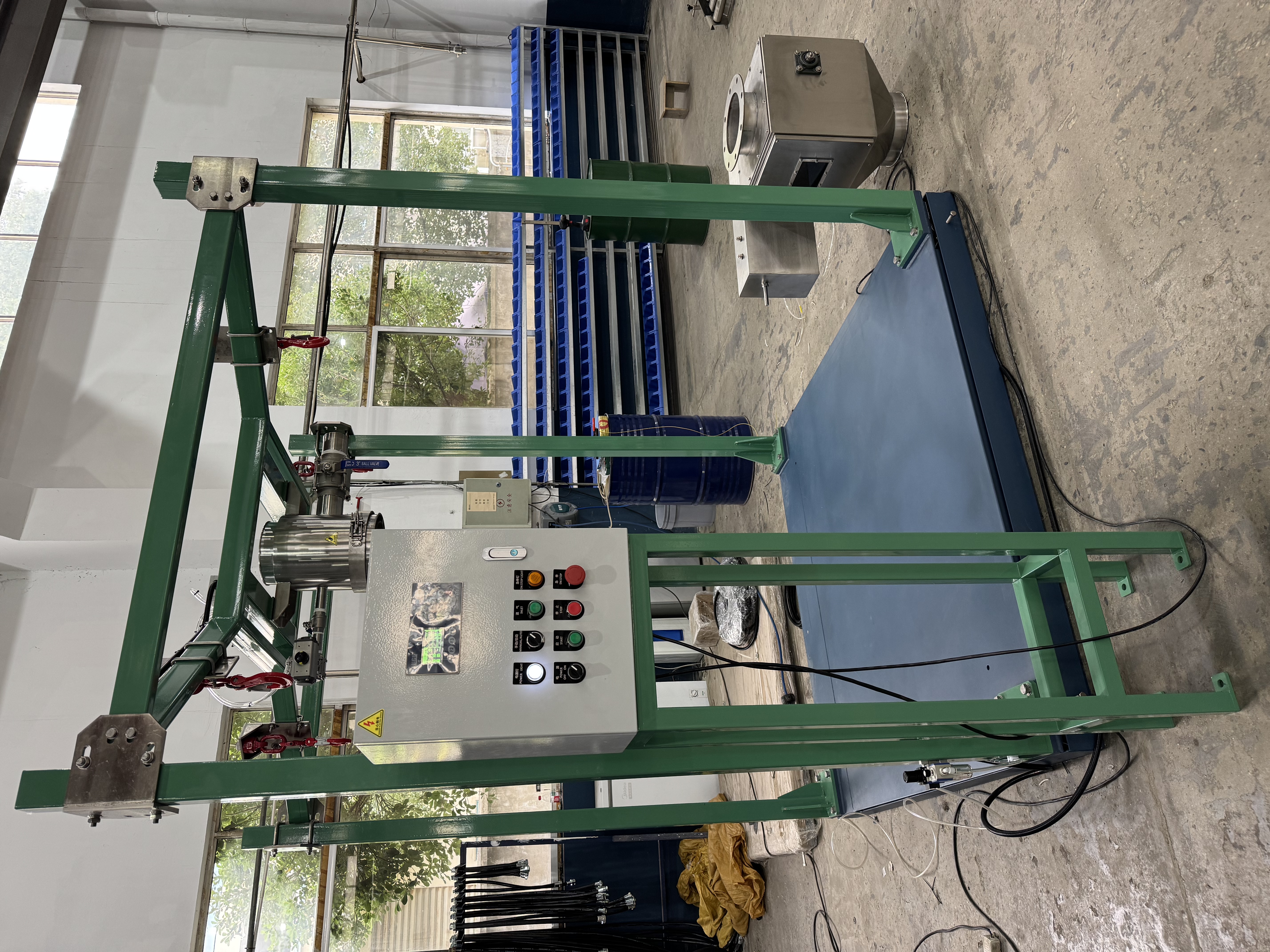 力固智能丨LPS-1000EF吨装袋自动定量包装设备顺利运往客户现场